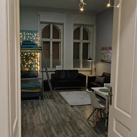 Apartament Old Town & New Style Beci